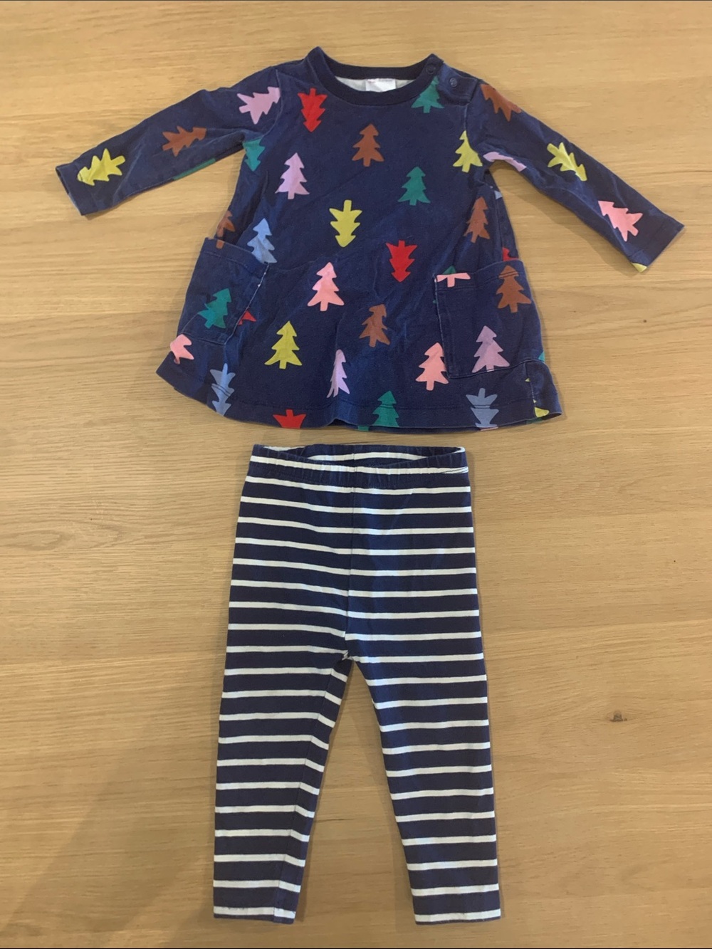 Hanna Andersson colorful Christmas dress and matching pants *100% Cotton*